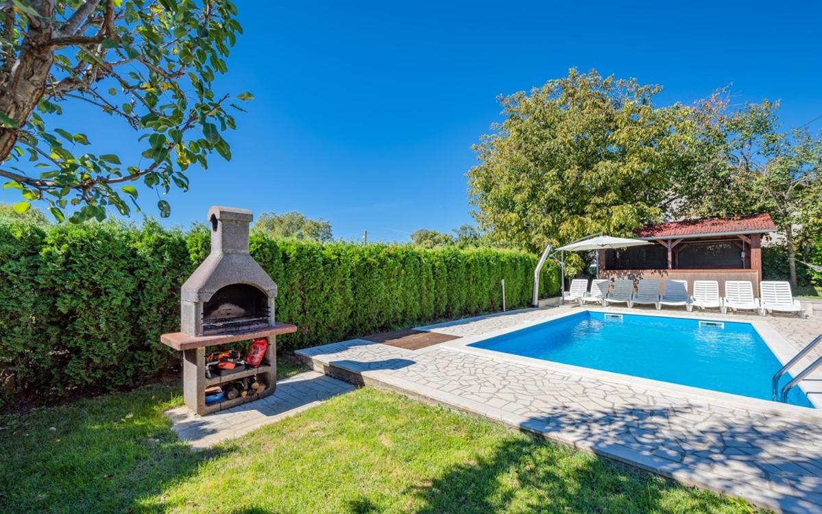 Villa Semy Pazin Exterior foto