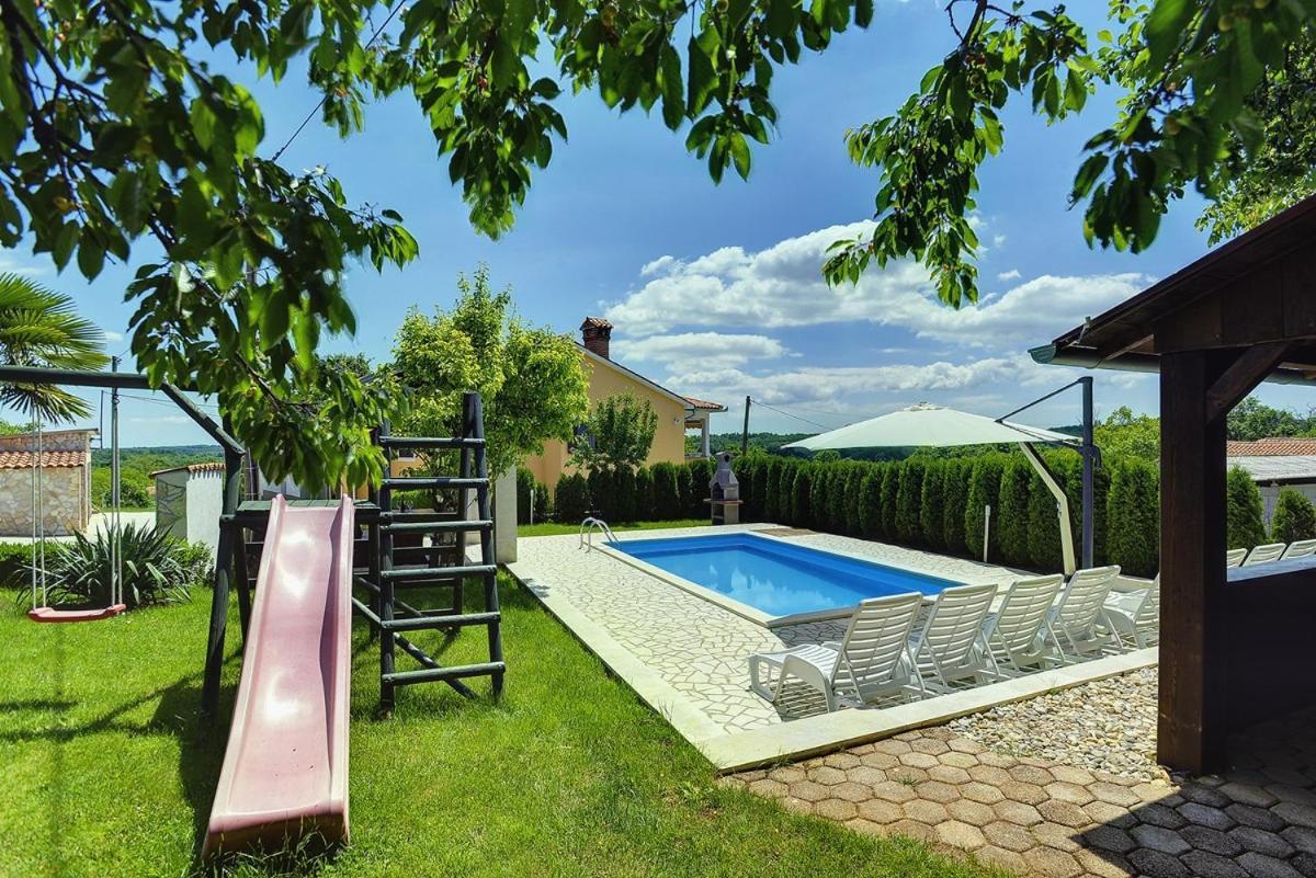 Villa Semy Pazin Exterior foto